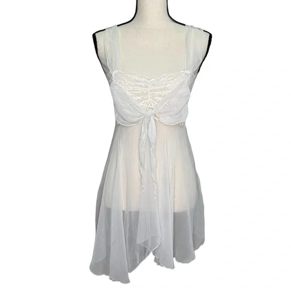 VINTAGE Victoria’s Secret Sheer Babydoll - Picture 2 of 10
